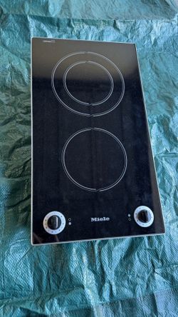 Miele Two Zone Induction Cooktop