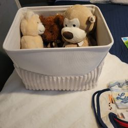 Storage Bin   Bears/monkey Stuffed Toys
