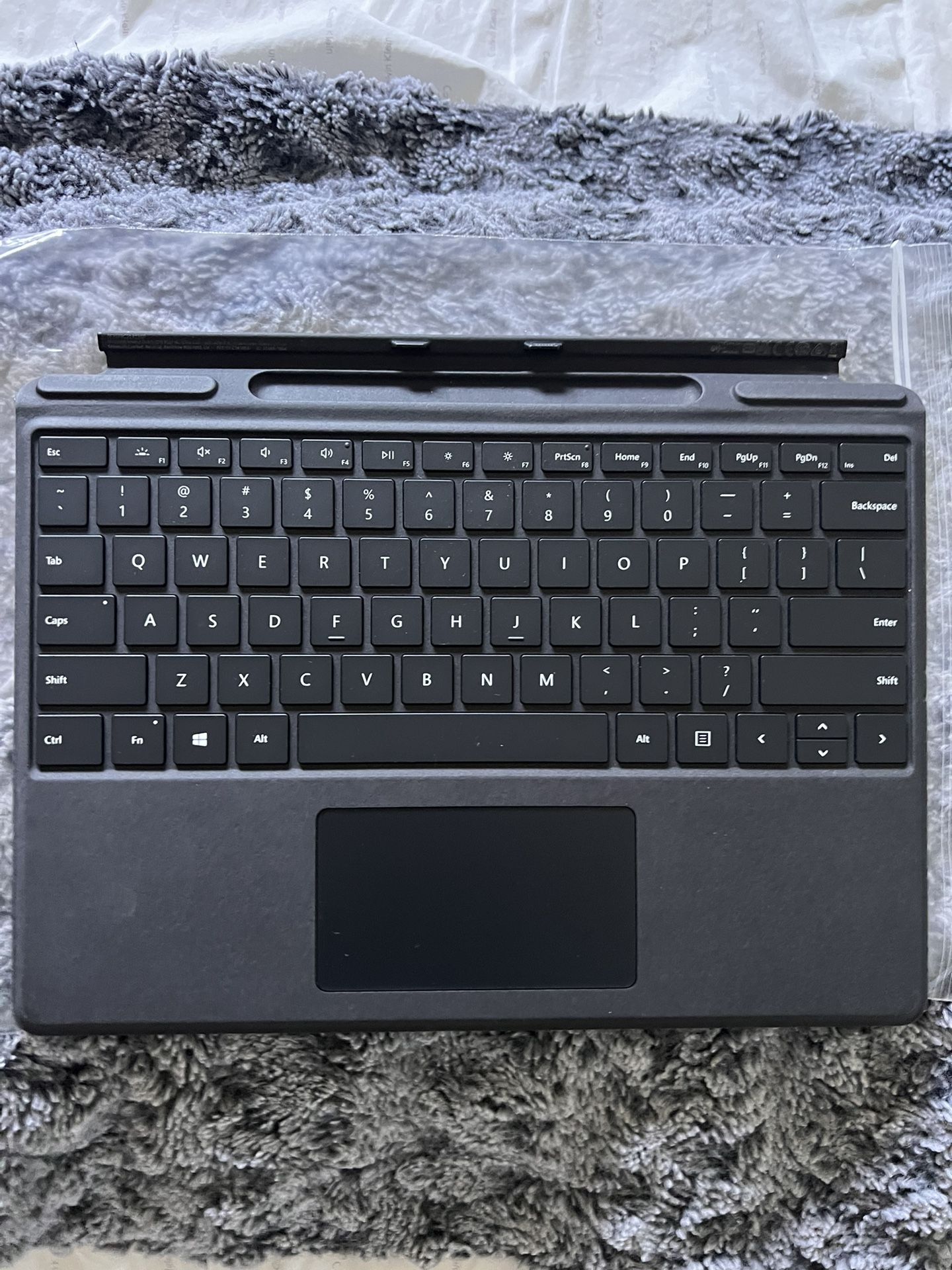 Microsoft Keyboard For Surface Pro X, 8, 9