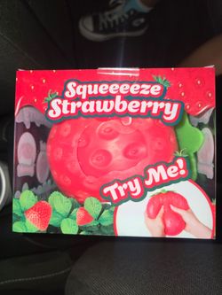 Sunny Days Squeeeeze Strawberry $25