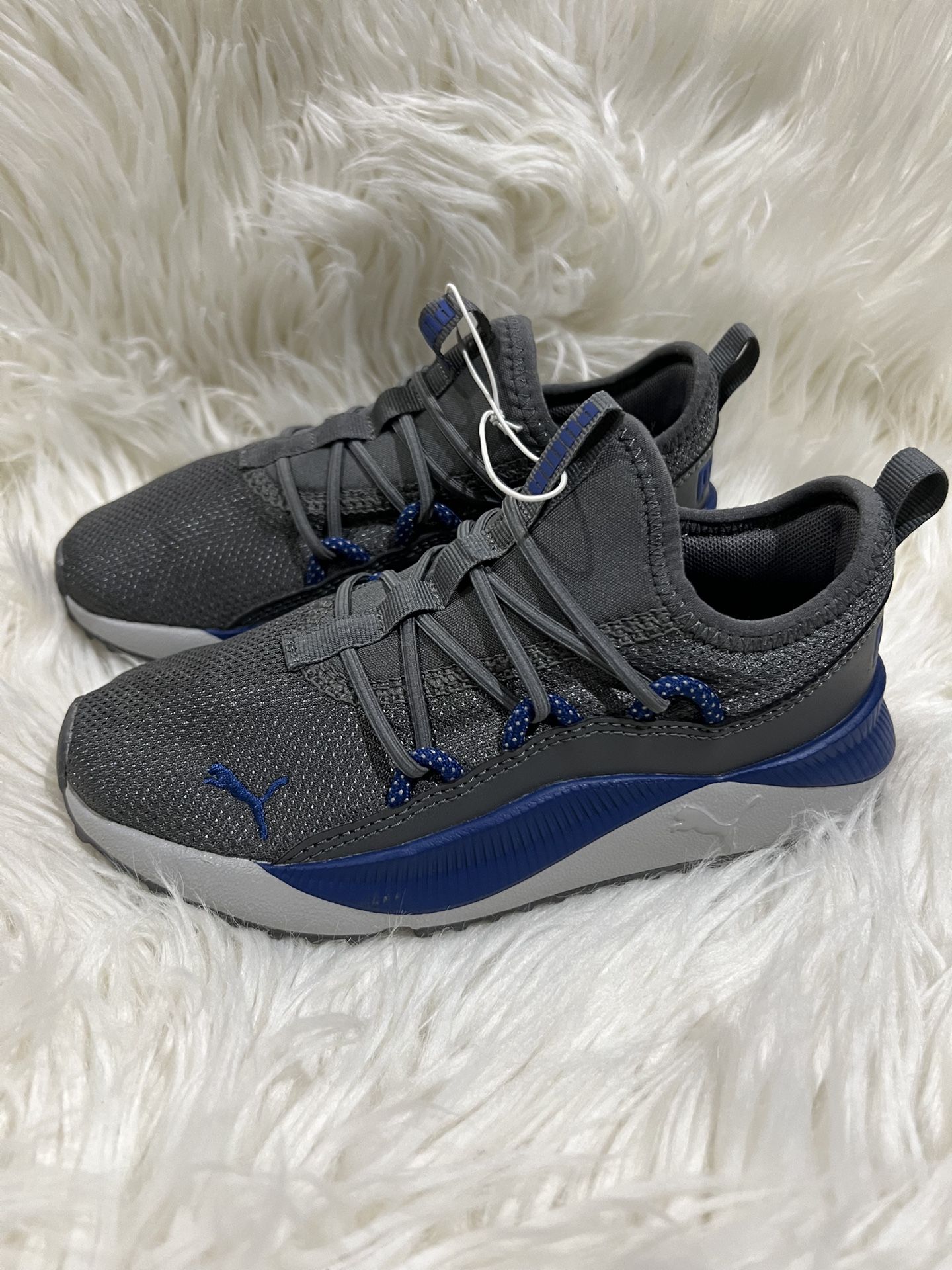 PUMA SHOES FOR BOYS SIZE 13