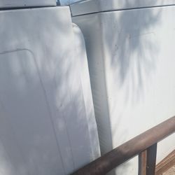 Kenmore Washer And Dryer. Both Work Great.