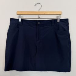 Like New Women’s Eddie Bauer Size 16 Navy Blue Athletic Skort $15