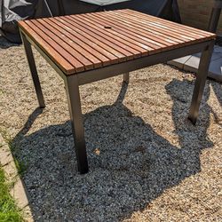 Outdoor Dining Table 