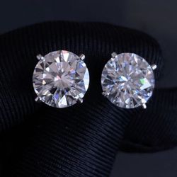 Certified Moissanite ScrewbackEarrings 