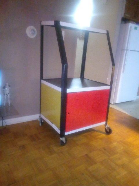 Tool Table/Cabinet