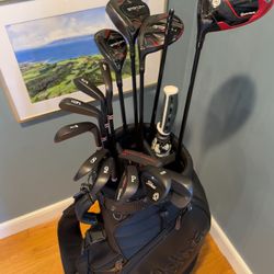 Rare 1-of-1 Complete Set of Blacked-Out Left-Handed Titleist, TaylorMade Golf Clubs 