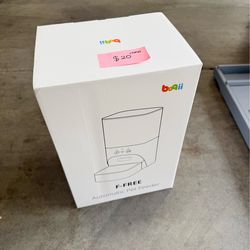 NEW Automatic Pet Feeder – $20