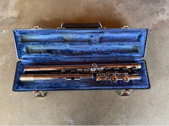 Gemeinhardt Silver Flute w/ Hard Case