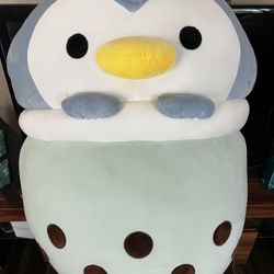 NWT Japan Plushie Giant Blue Penguin Boba Cup