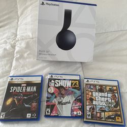 PS5 Wireless Headset And Games 