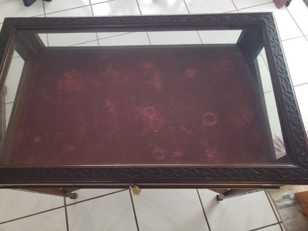 Vintage antique display cabinet, opens top side with velvet inlay and key