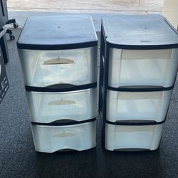 (2) storage Bins 3 drawer