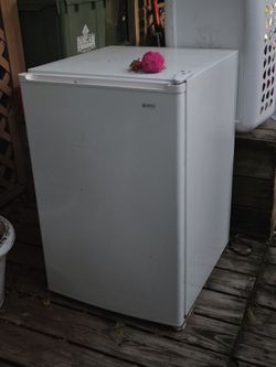 Kenmore small freezer
