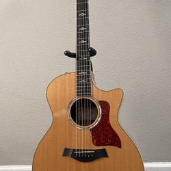 2013 Taylor 814c Acoustic- Electric guitar 