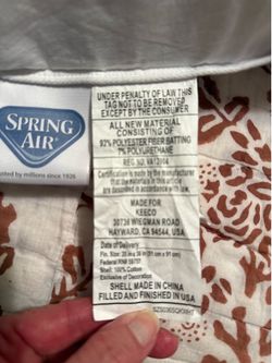 2 Spring Air King Size Pillows