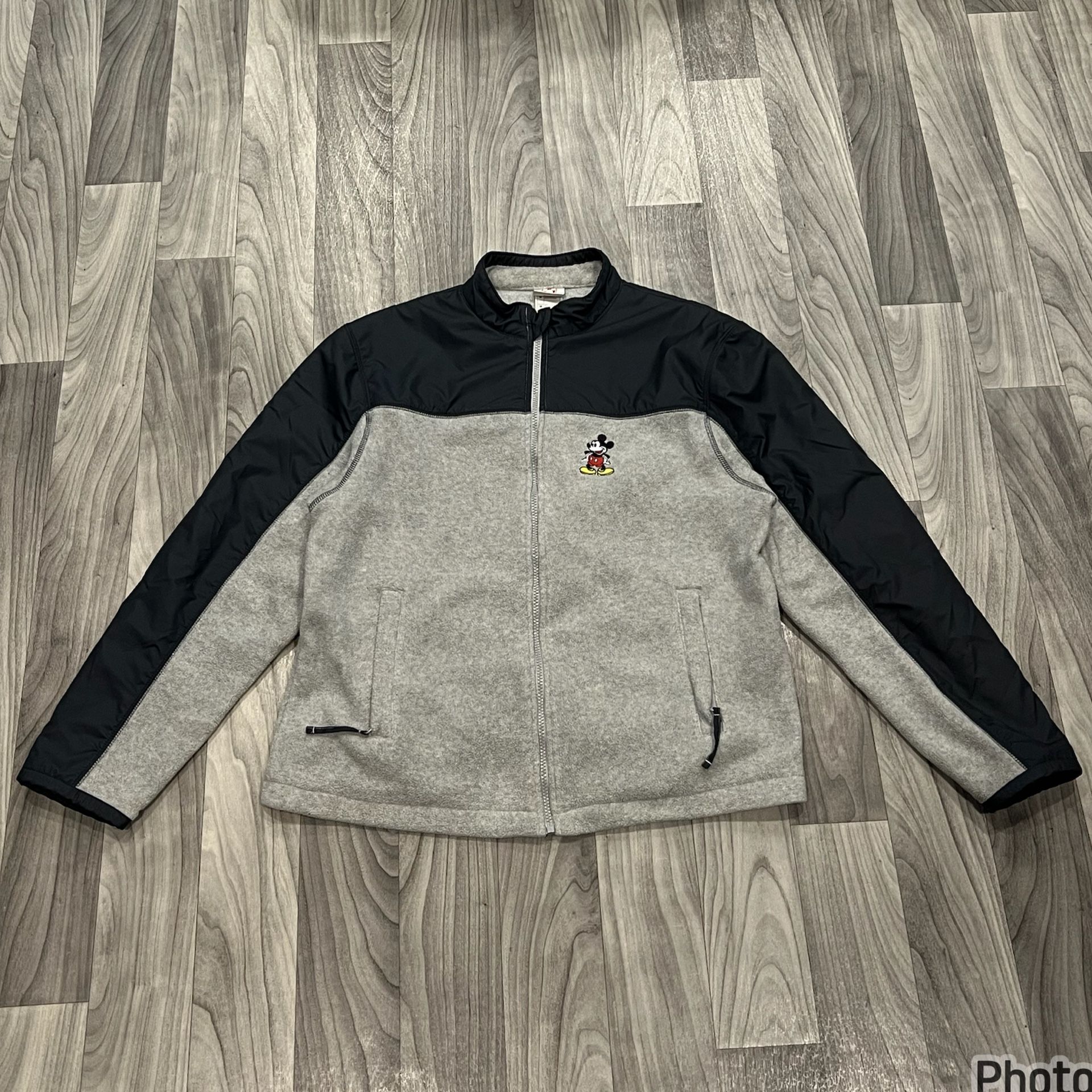 SIZE MEDIUM DISNEY STORE MICKEY MOUSE FULL ZIP EMBROIDERED JACKET