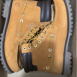 Tims Size 9.5 Moctoe