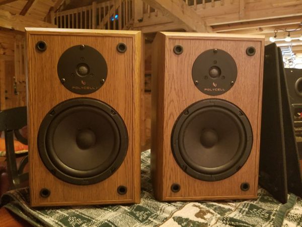 Infinity Reference One Bookshelf Speakers For Sale In Williamsburg