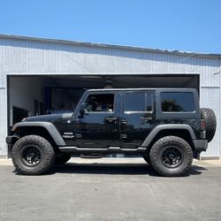 JEEP Leveling Kit Special - $399 with installation & alignment included! 