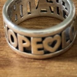 Retired James Avery Ring 