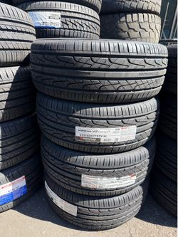 215/45/17 Hankook All season tires installed and balanced / instaladas y balanceadas