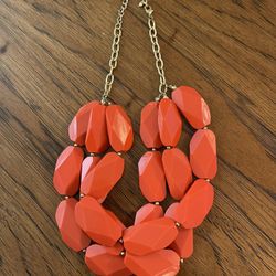 Chunky Orangey Red Statement Piece Necklace with Gold Toned Chain in Excellent Condition