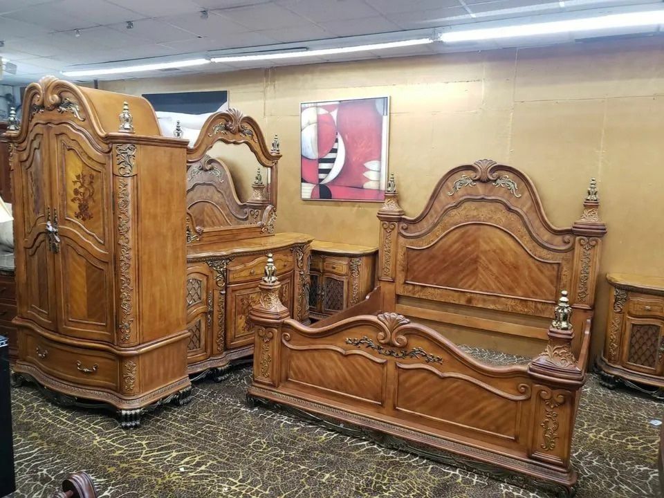 Michael Amini Venetian Bedroom Set