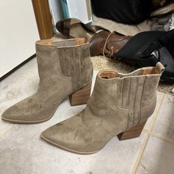Nine West Boots - Size 8