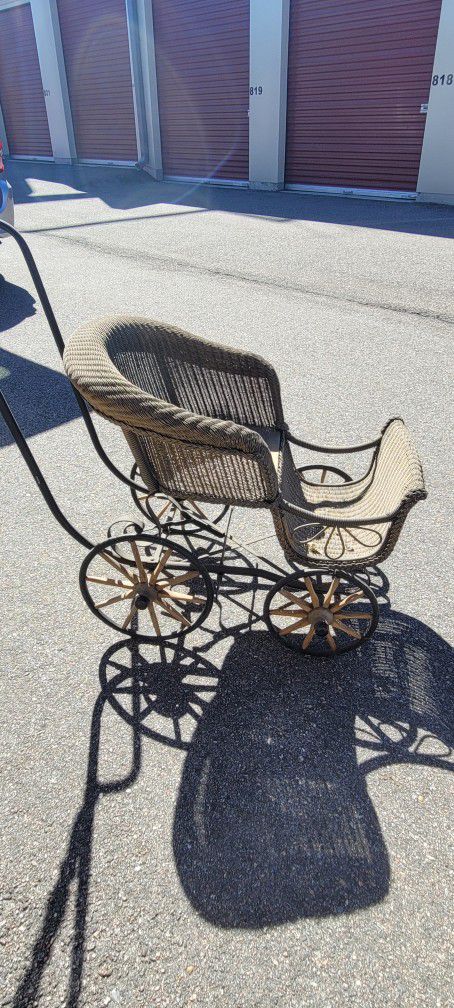 Victorian Baby Carriage