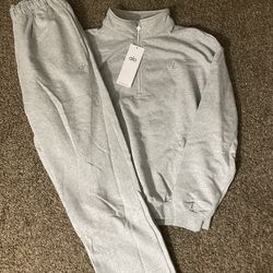 Alo Yoga Accolade set