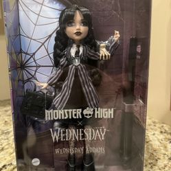 Monster High Wednesday Collectible Doll, Wednesday Addams Nevermore Academy NIB