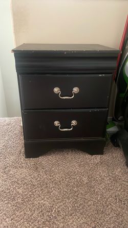$15 Small Little 2 Door Cabinet 