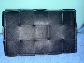 Black purse