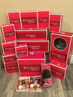 $1000 worth Of American Girl doll Items