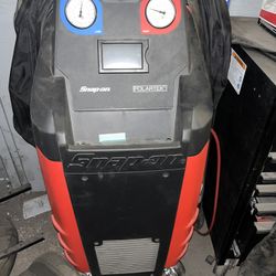 NEW Snap On Ac Machine 