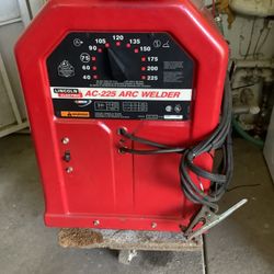 Lincoln Electric Welder AC- 225 $225