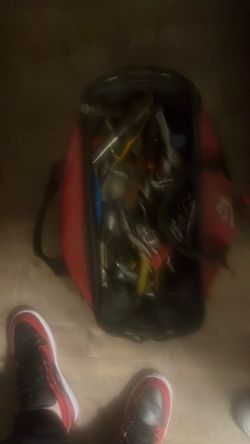 100