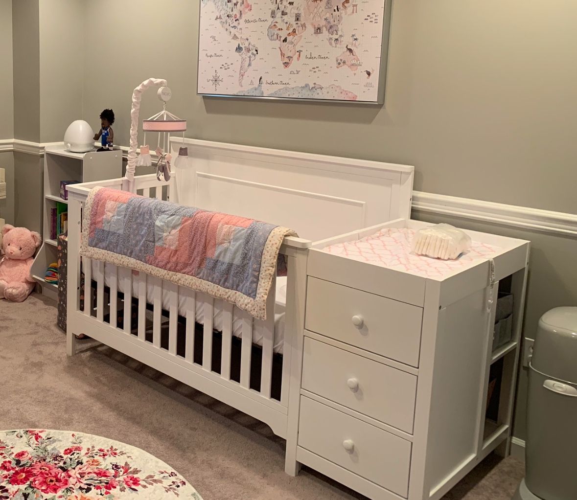 Crib with Changing Table and Drawers