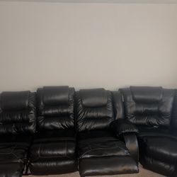 Recliner couch 