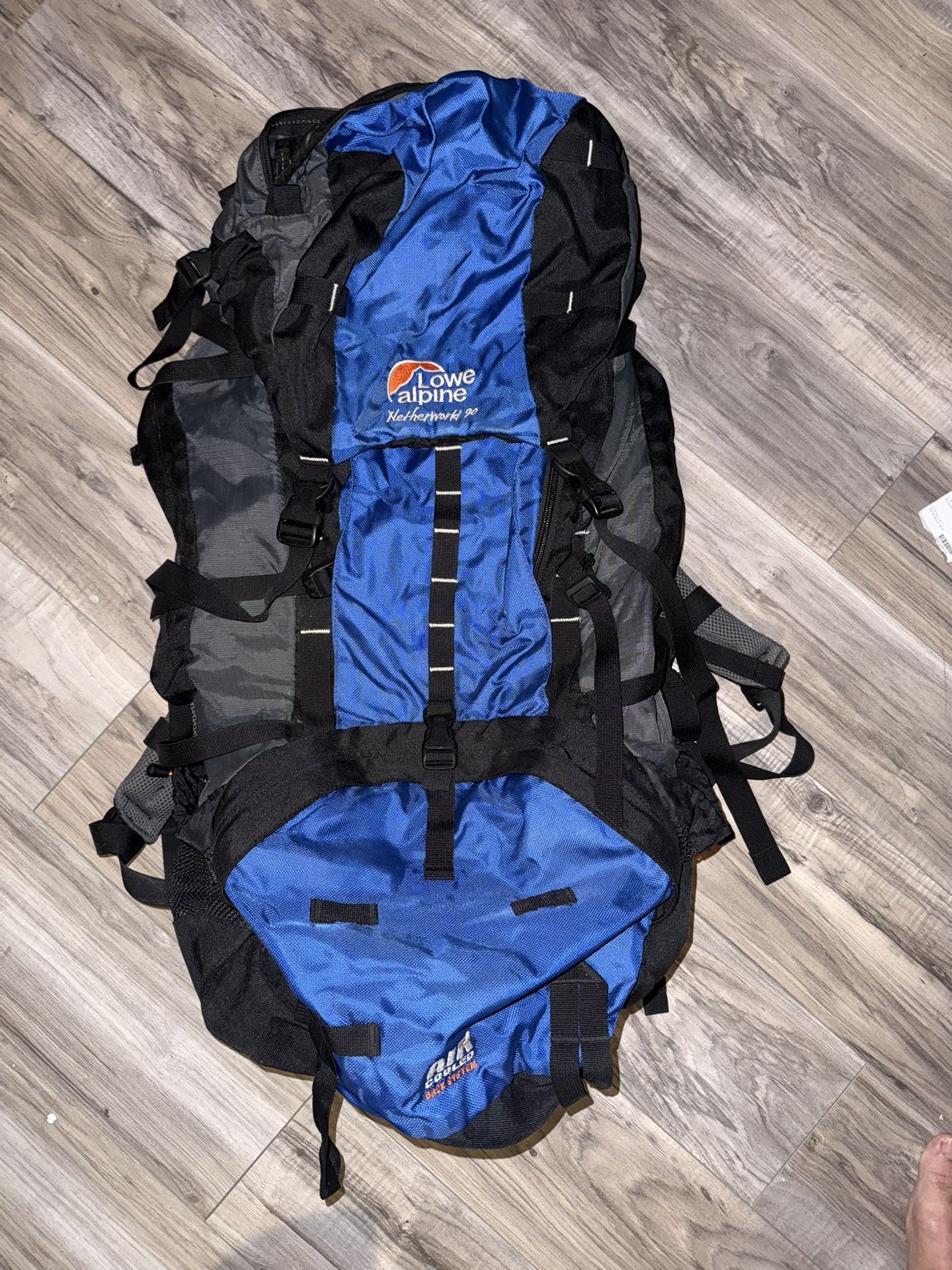 60L Travel backpack