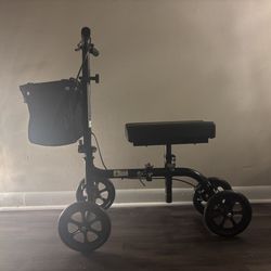 Collapsible Adjustable Knee Scooter