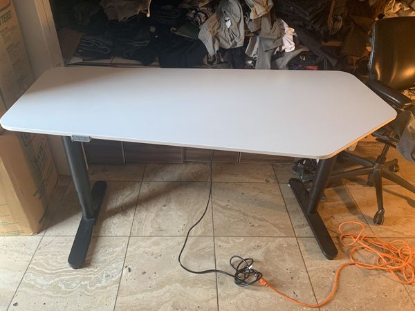 Ikea Bekant Soy Standing Desk 63 31 24 For Sale In San Jose Ca