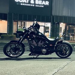2013 Victory Hammer 8 ball