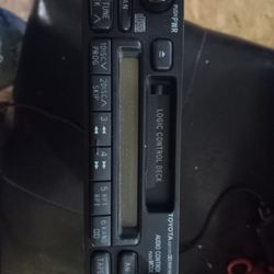 Toyota AD1701 Factory Stereo