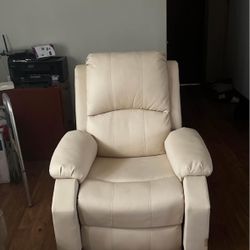 White)MCombo Small Sized Electric Power Lift Recliner Chair 