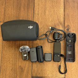 DJI Osmo Pocket 3 Creator Combo