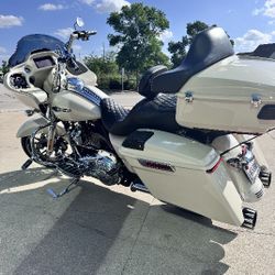 2022 Harley Davidson Road Glide