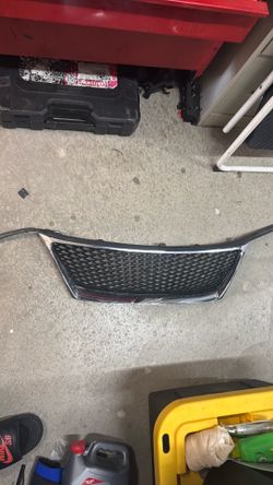Lexus is250 grill
