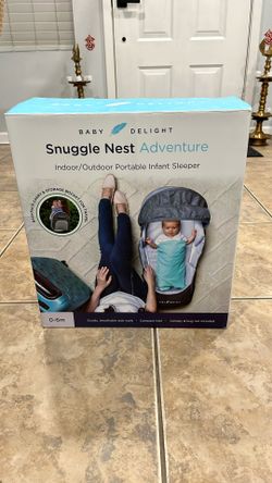 Baby delight snuggle nest adventure
